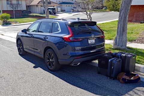 Honda CR-V Luggage Test: How much cargo space?