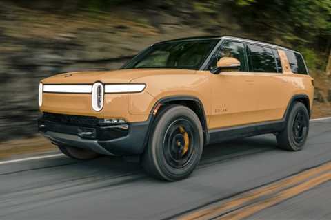 Rivian R1S recalled for side curtain airbags