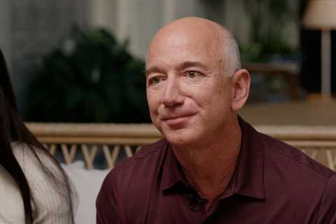 Jeff Bezos' top tips for managing the economic downturn - CNN