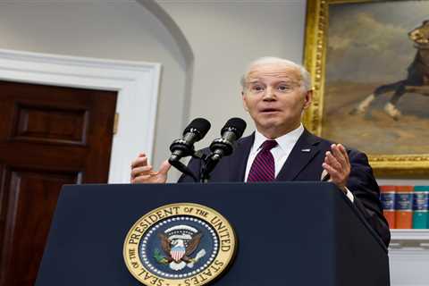 Biden leaves the door open to solving the debt ceiling crisis without Congress — and it could ..