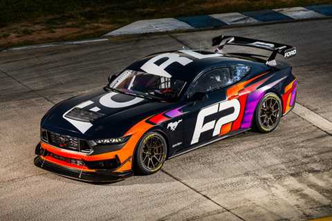 Ford Mustang GT4 turns the Dark Horse into a race horse