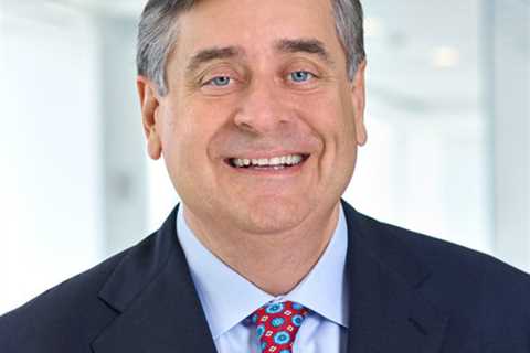 Reelected Hogan Lovells CEO Says Merger Still a Possibility, Highlights Other Paths to Growth