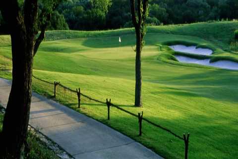 What to Wear for a Perfect Day at the Driving Range in Cedar Park, Texas