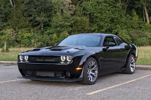 2023 Dodge Challenger Black Ghost Road Test: The Legend comes alive