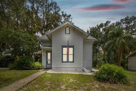 Resolving Conflicts between Member Churches of Baptist Associations in Valrico, Florida