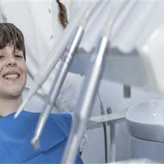 Preventing Complications: How Pediatric Dentists In San Antonio Approach Wisdom Tooth Removal