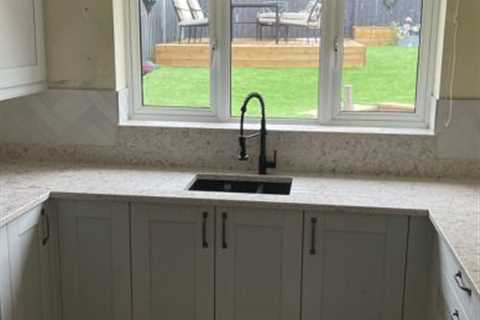 Kitchen Fitters Shadwell