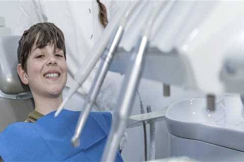 Preventing Complications: How Pediatric Dentists In San Antonio Approach Wisdom Tooth Removal