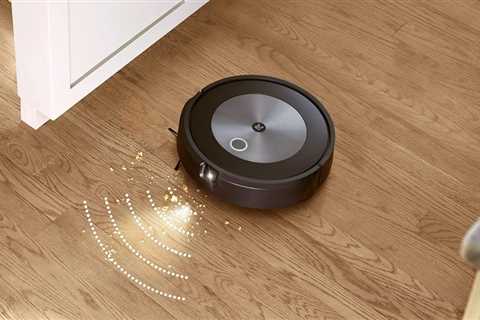 Save up to 50% on an iRobot Roomba vacuum thanks to this Presidents Day sale