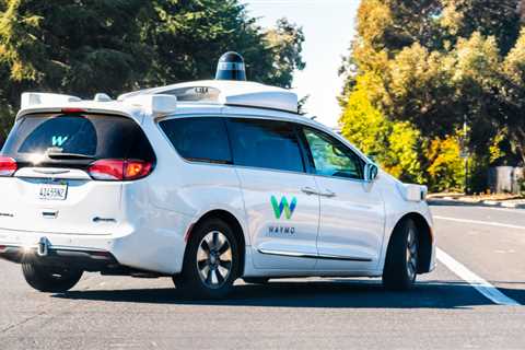 Americans' faith in self-driving cars has tanked, AAA study suggests