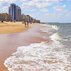 The Job Market in Virginia Beach, VA: Industries on the Rise and Decline for Job Seekers