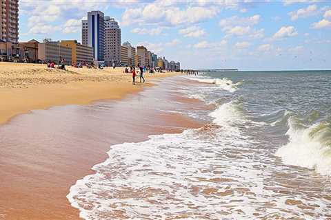 The Job Market in Virginia Beach, VA: Industries on the Rise and Decline for Job Seekers