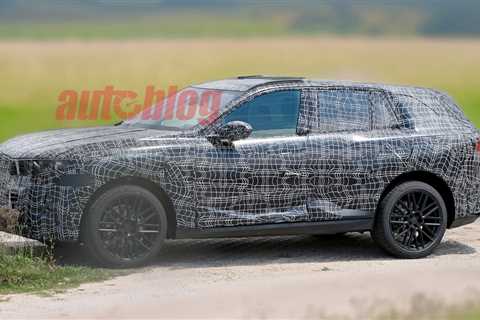 Next-generation BMW X5 spied with Neue Klasse looks