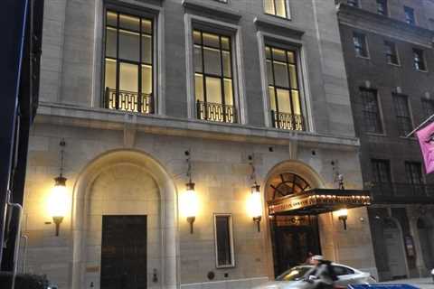 Park Ave Billionaires’ Row condo sells for $37.5M