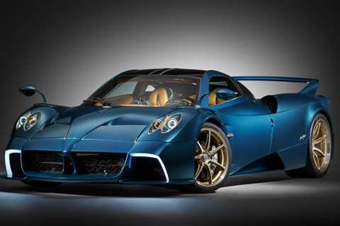 Pagani Huayra Epitome has a twin-turbo V12 and a manual