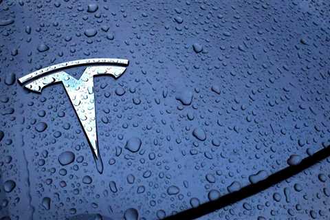 Tesla stock rises again, extending monster 40% rally over the past month