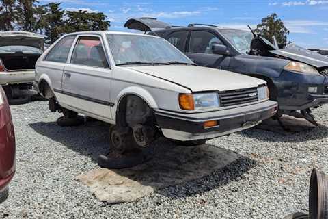 Junkyard Gem: 1987 Mazda 323 DX 1.6i Hatchback