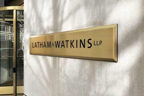 Latham Lures Restructuring Partners From Weil, Paul Weiss