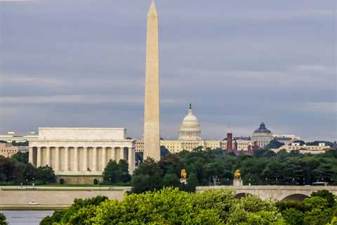 Freshfields Hires SEC Associate Director in Latest D.C. Lateral Hiring Spree