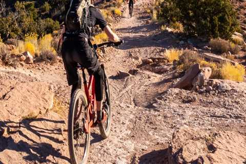The Ultimate Guide to Bike-Friendly Restaurants and Cafes in Northern Utah
