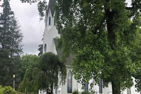 The Ever-Evolving Relationship Between Churches and Schools in Washington County, Oregon