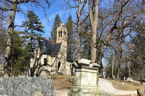 Uncovering the Fascinating History of Church Cemeteries in Wayne County, Michigan