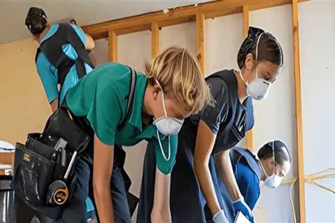 How Professional Movers Handle the Unexpected: Weather, Delays, and Detours