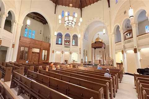 The Enduring Legacy of Cathedrals in Pinellas County, Florida