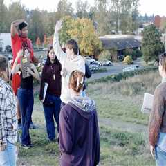 A Comprehensive Guide to Community-Based Media Organizations in Clackamas County, Oregon