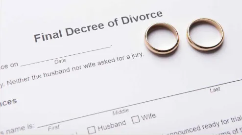 Disability Insurance in Divorce: The Overlooked Risk for Recipients of Alimony and Child Support..